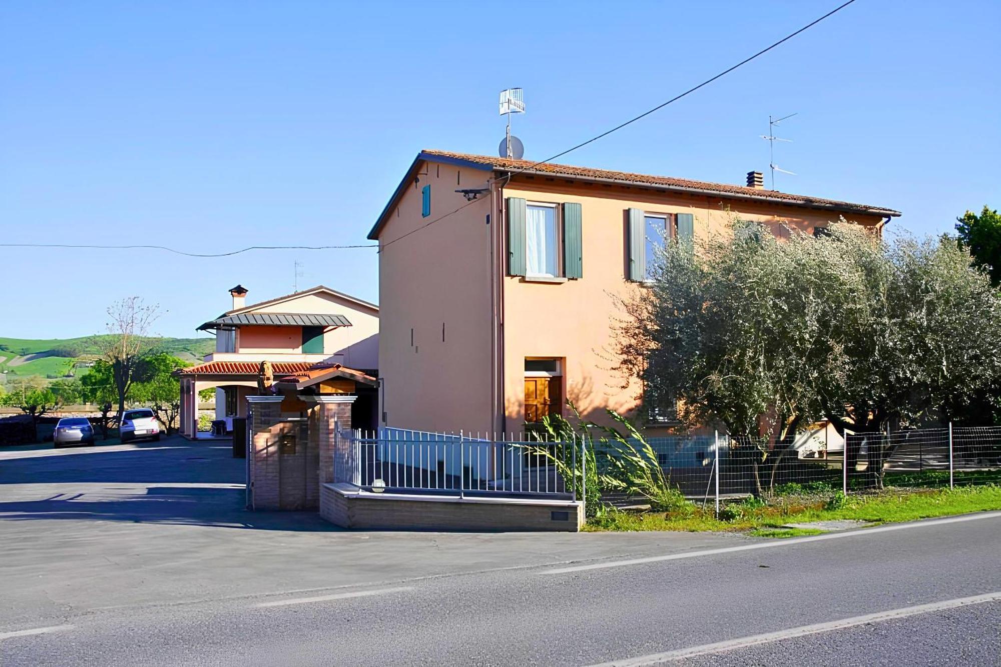 La Casa Della Nonna Bed & Breakfast Бризигела Екстериор снимка